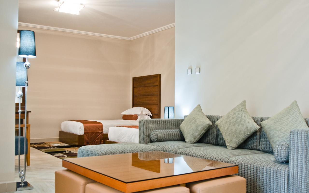 South Star International Hotel Ауаса Стая снимка